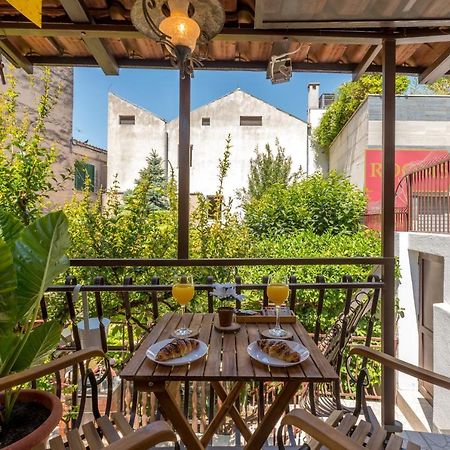 Studio Apartment Paradise Garden Split Luaran gambar