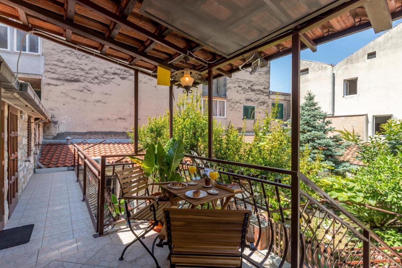 Studio Apartment Paradise Garden Split Luaran gambar